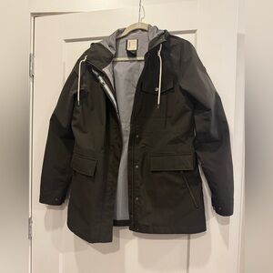 Vuori Women’s Palisades Hooded Raincoat